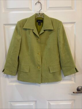Women's Green Lined Tailored Button Three Quarter Length Sleeve Jacket